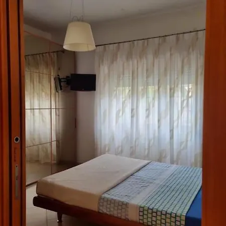 Delizioso E Silenzioso A Appartamento